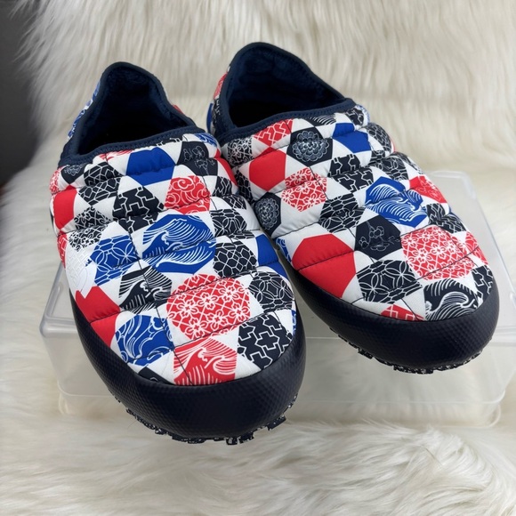 The North Face Red and Blue Cozy Slippers - Picture 1 of 7